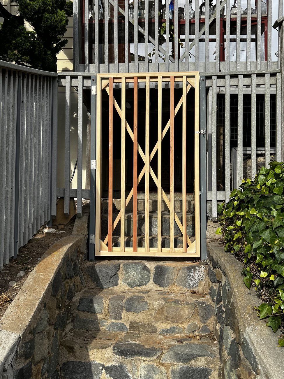 Custom fence gate repair in San Diego